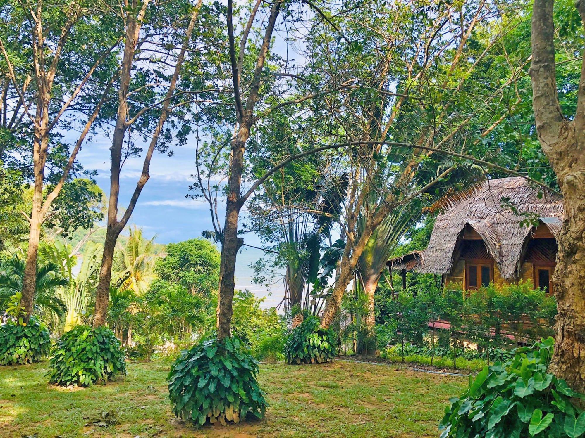 Banyan Bay Villas Koh Jum Exterior foto