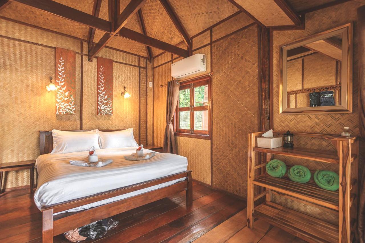 Banyan Bay Villas Koh Jum Habitación foto