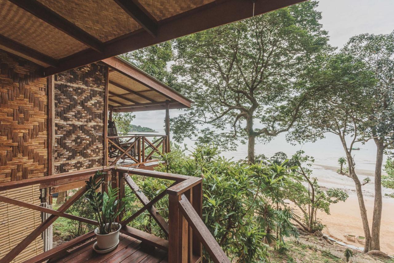 Banyan Bay Villas Koh Jum Exterior foto