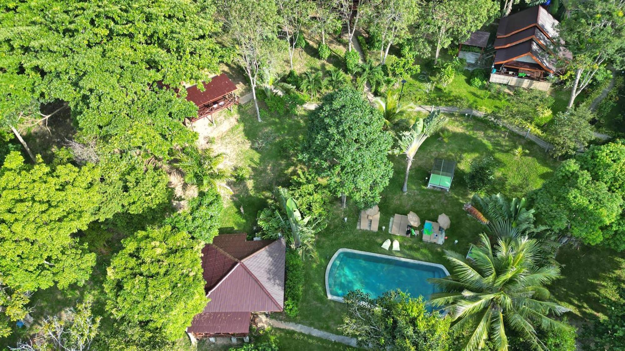 Banyan Bay Villas Koh Jum Exterior foto